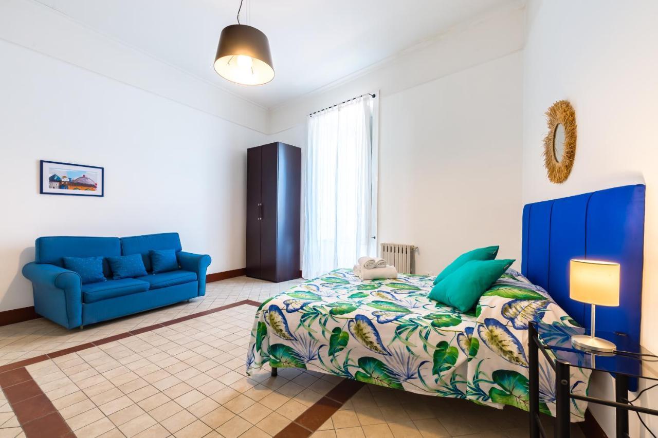 Lopez 20 A Big Family Apartment By Napoliapartments Экстерьер фото