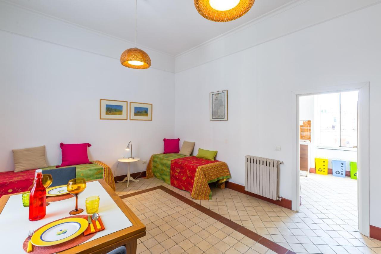 Lopez 20 A Big Family Apartment By Napoliapartments Экстерьер фото